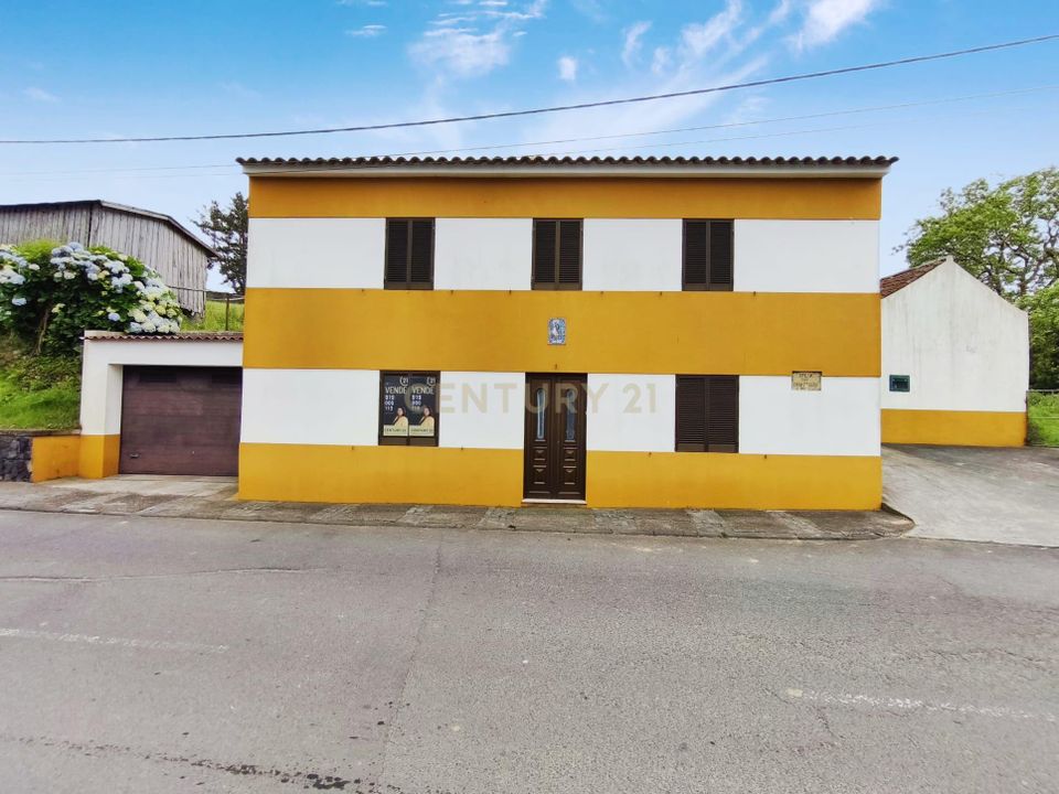 Villa i Ribeira Grande, Sao Miguel - foto 1
