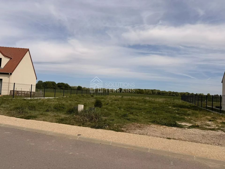 Helårsgrund i Les Bréviaires, Yvelines - foto 2