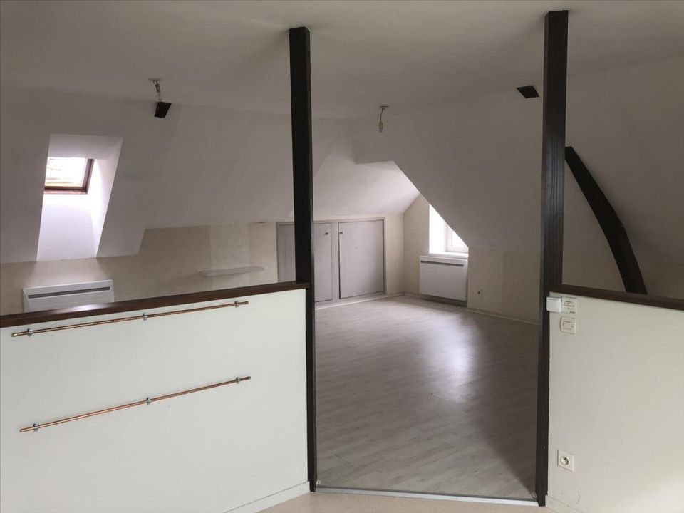 Apartment in Riom, Puy-de-Dome - photo 3