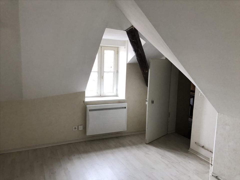 Apartment in Riom, Puy-de-Dome - photo 5