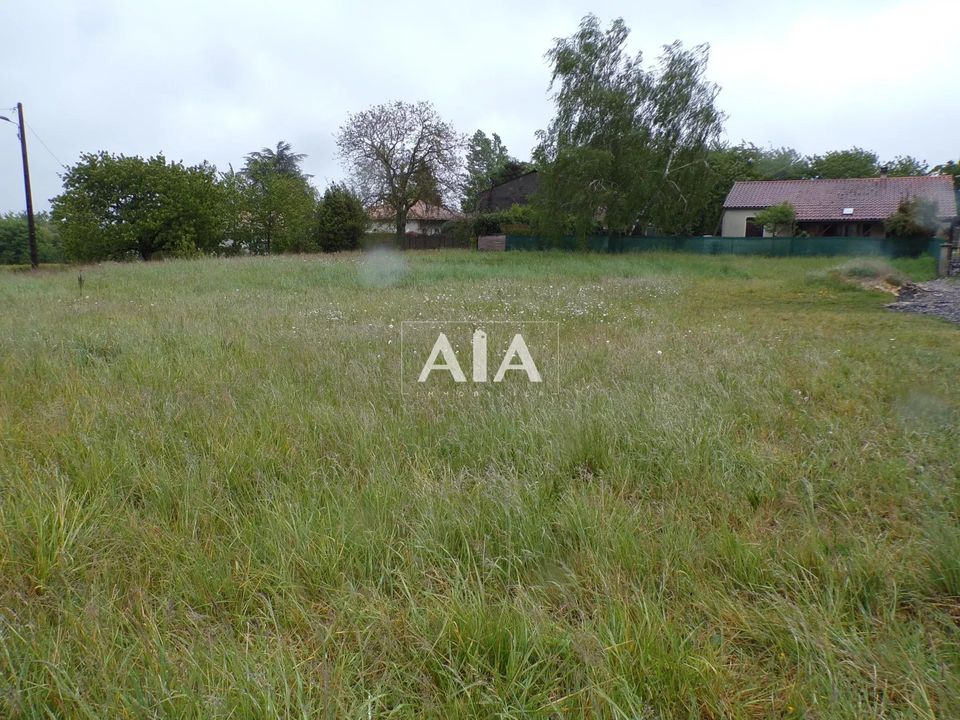 Tomt i Saint-Angeau, Charente - bilde 2