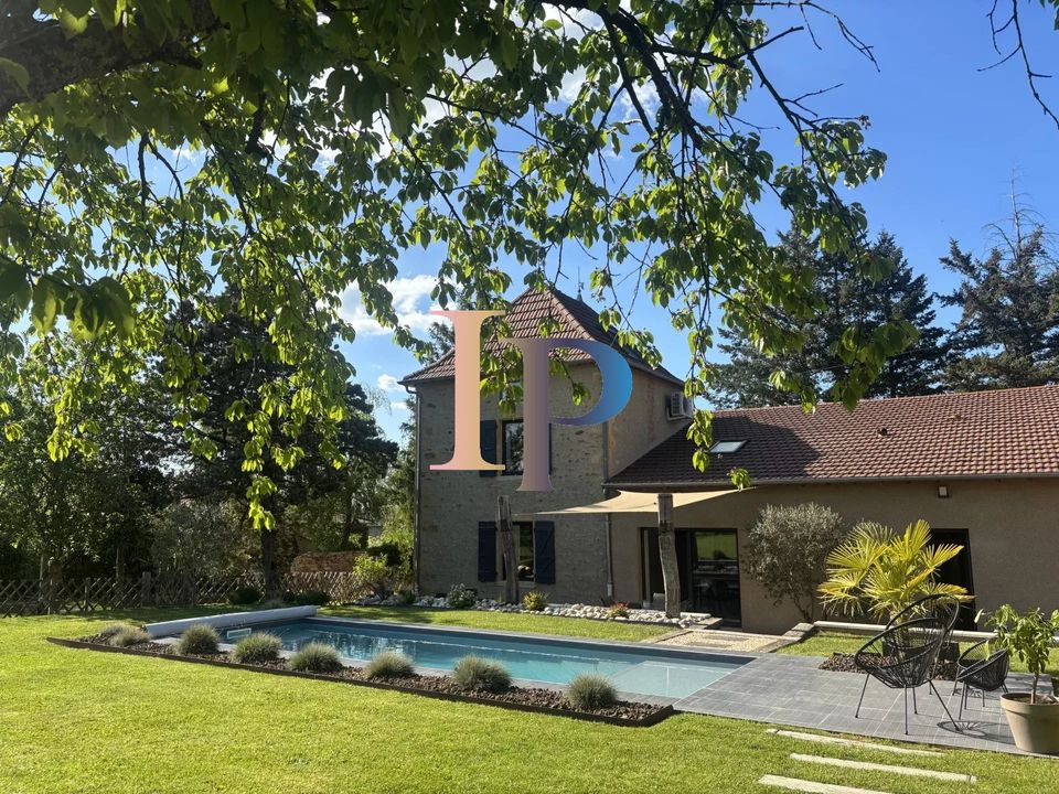 Villa i Charlieu, Loire - foto 2