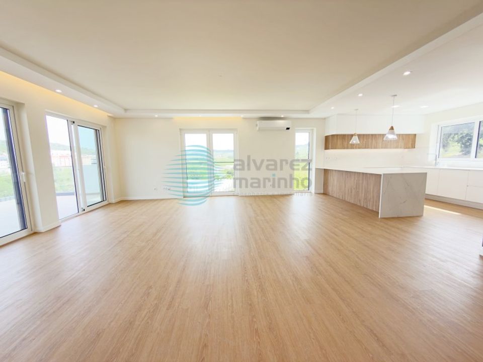 Apartamento en Matacaes, Lisbon - foto 2
