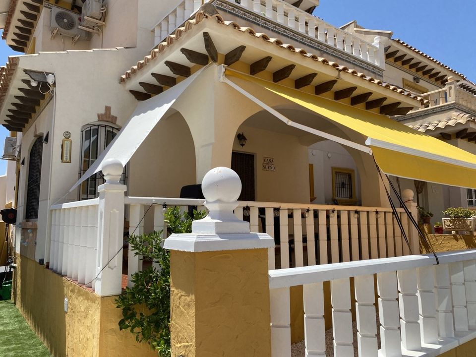 Casa adossada a Cabo Roig, Alicante - foto 3