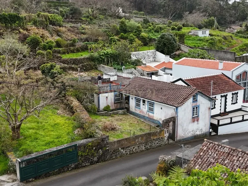 Villa in Biscoitos, Terceira - foto 1