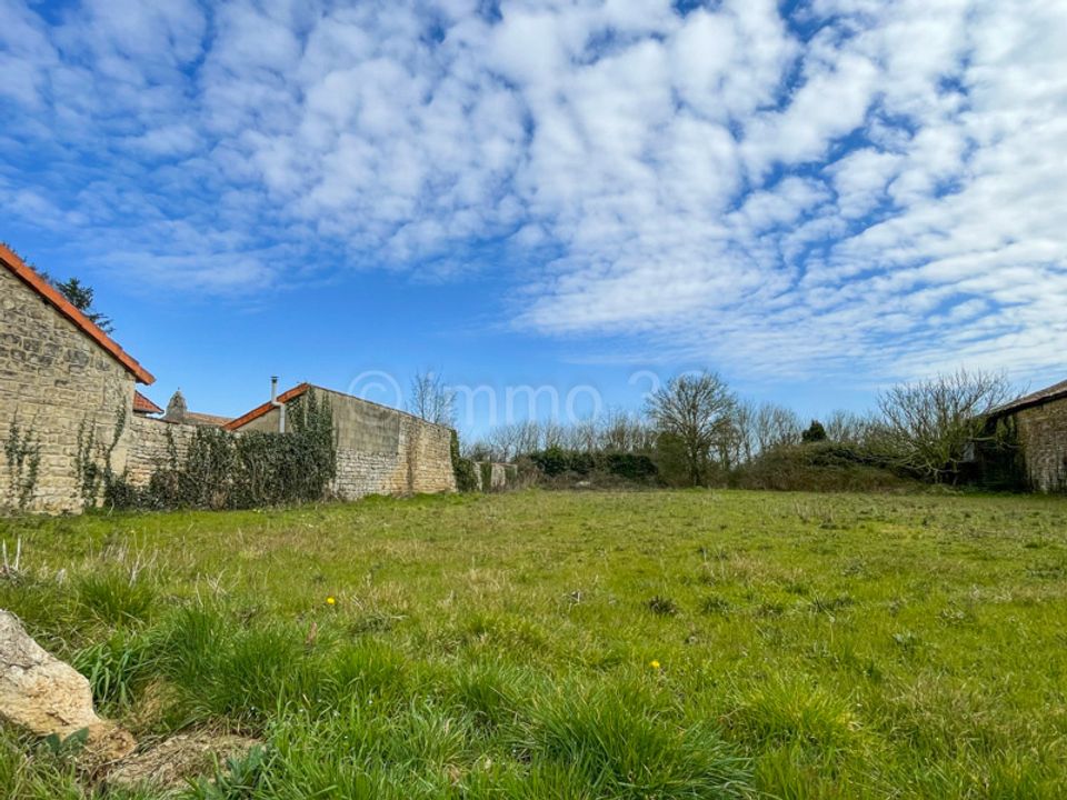 Helårsgrund i Chef-Boutonne, Deux-Sevres - foto 3