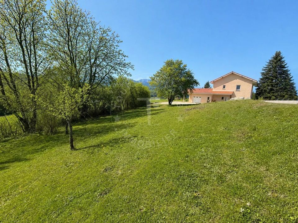 Helårsgrund i Saint-Martin-Bellevue, Haute-Savoie - foto 1