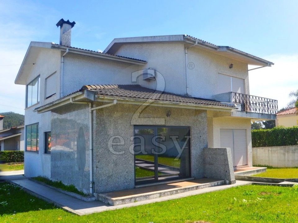 Villa a Vila Nova de Famalicao, Braga - foto 1