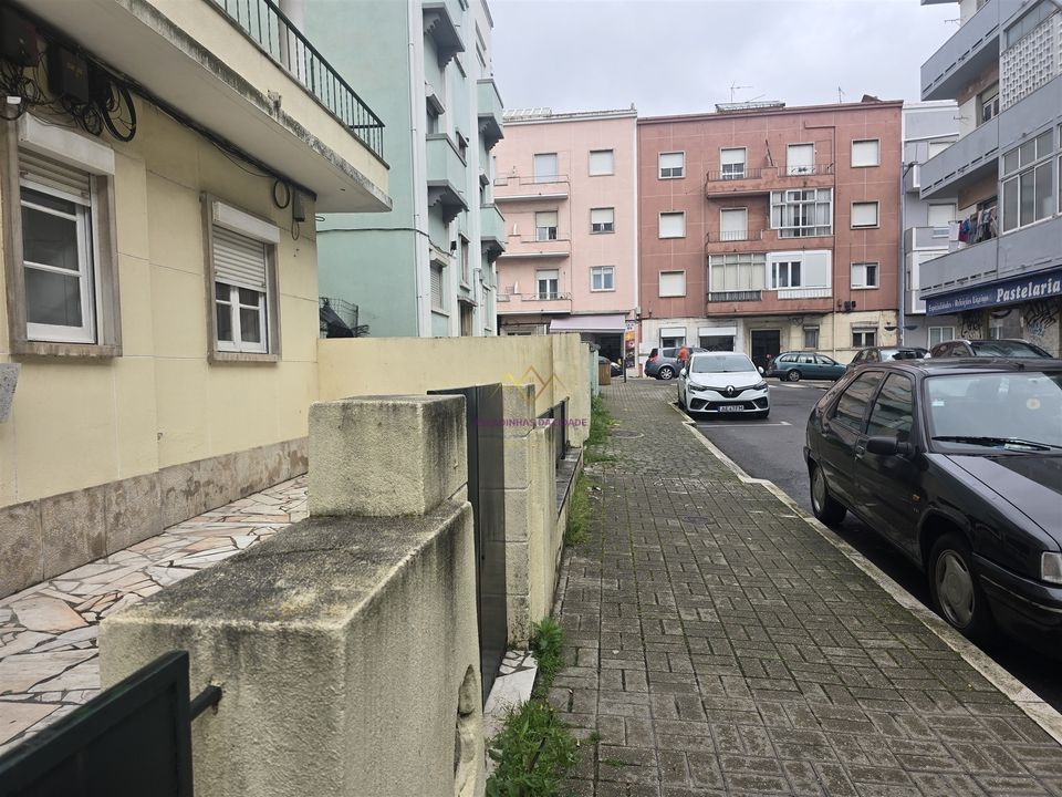 Lejlighed i Amadora, Lisbon - foto 4