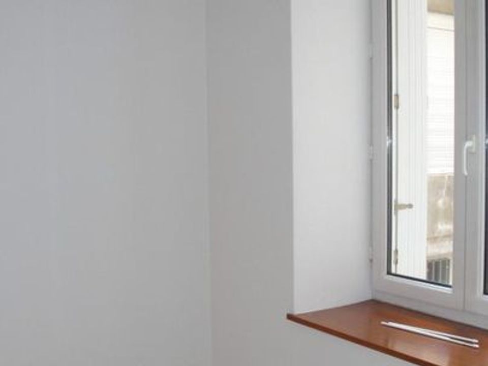 Apartment in Poitiers, Vienne - photo 3