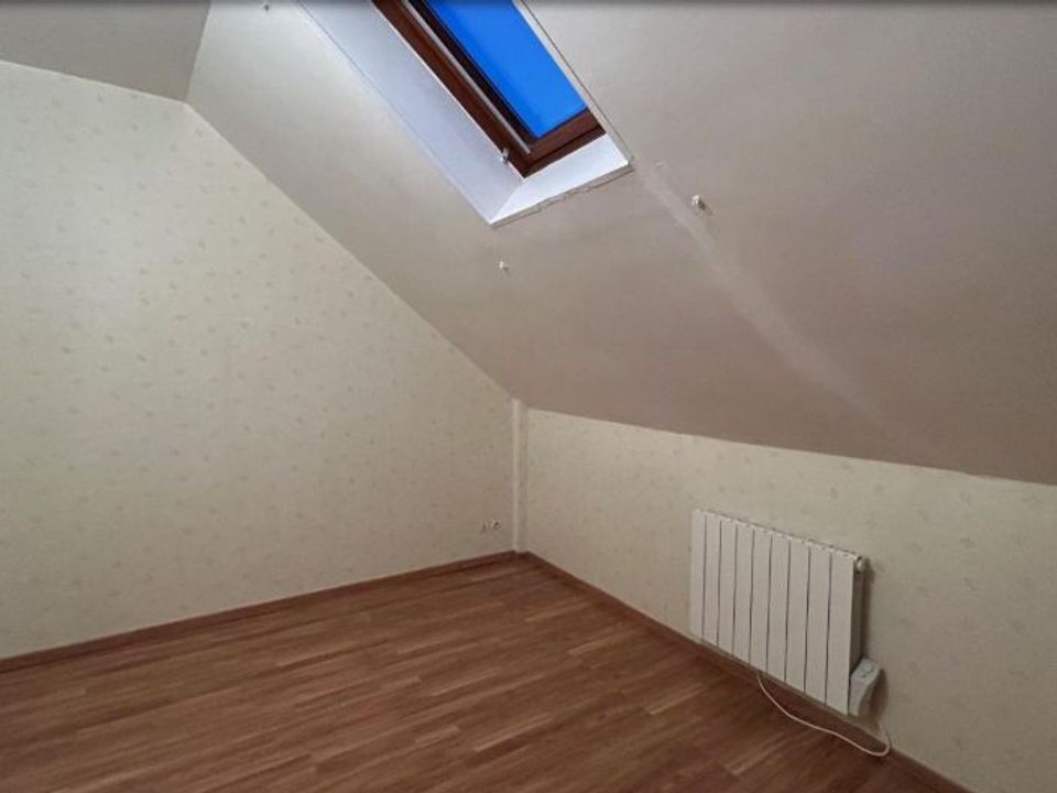 Apartment in Auvers-sur-Oise, Val-d'Oise - photo 3