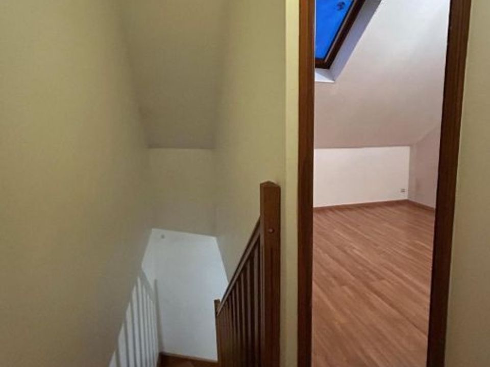 Apartment in Auvers-sur-Oise, Val-d'Oise - photo 4