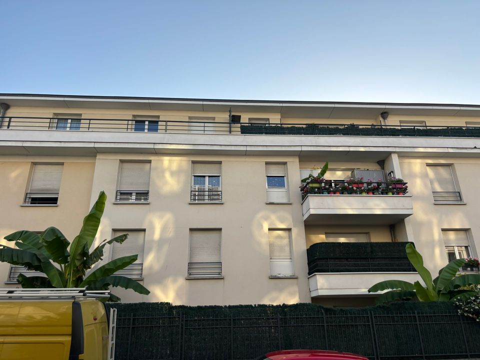 Leilighet i Épinay-sur-Seine, Seine-Saint-Denis - bilde 1