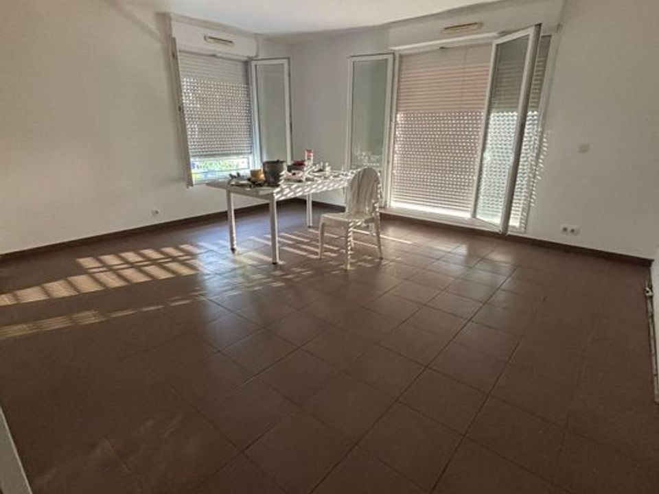 Leilighet i Épinay-sur-Seine, Seine-Saint-Denis - bilde 3
