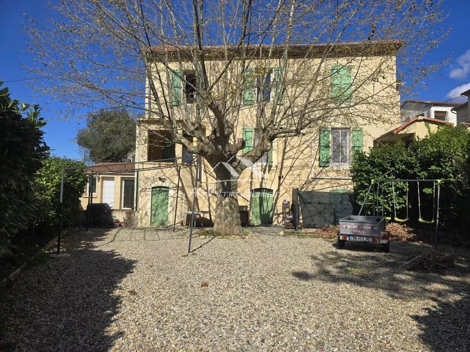 Villa i Alès, Gard - foto 1