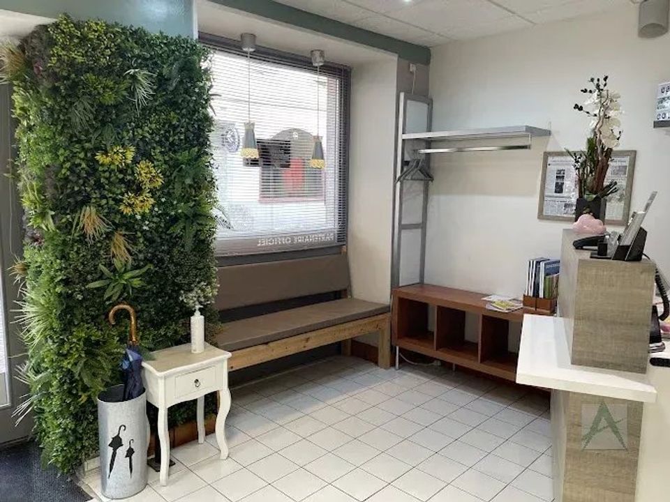 Erhvervsejendom i Chambéry, Savoie - foto 4
