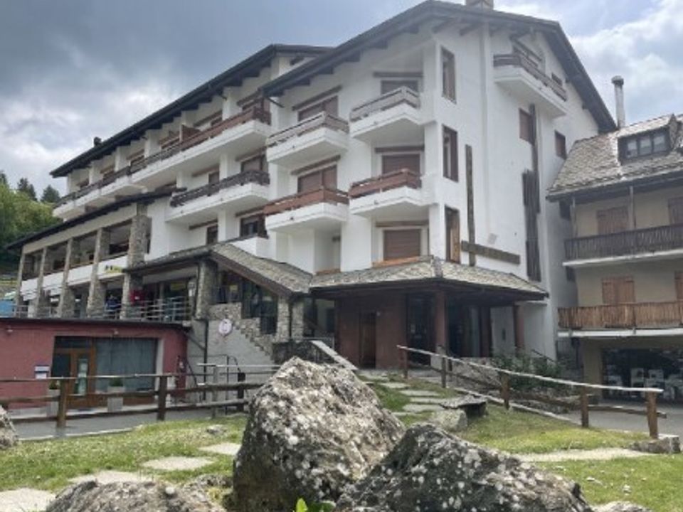 Erhvervsejendom i Santo Stefano D'Aveto, Genoa - foto 1