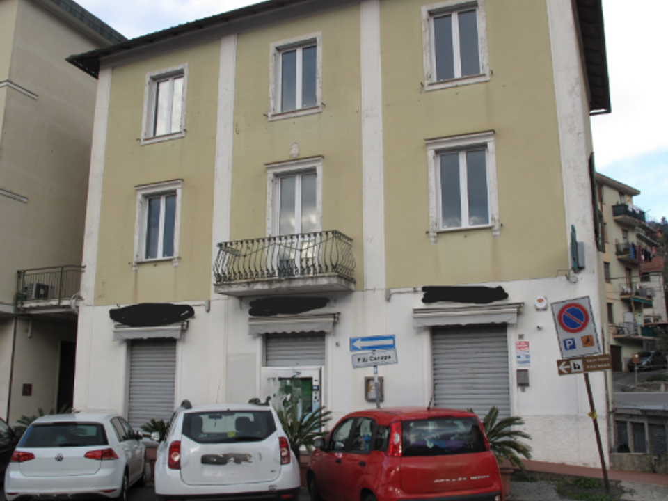 Lejlighed i Serra Ricco, Genoa - foto 1