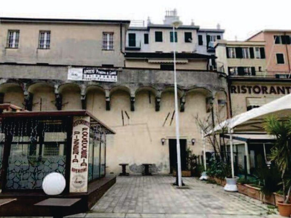 Erhvervsejendom i Genoa, Genoa - foto 1