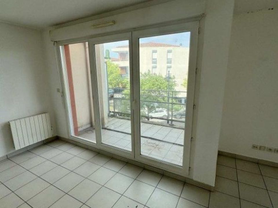 Lejlighed i Meyzieu, Rhone - foto 1