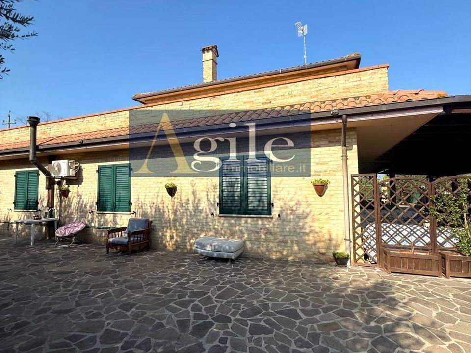 Villa i Spinetoli, Ascoli Piceno - foto 2