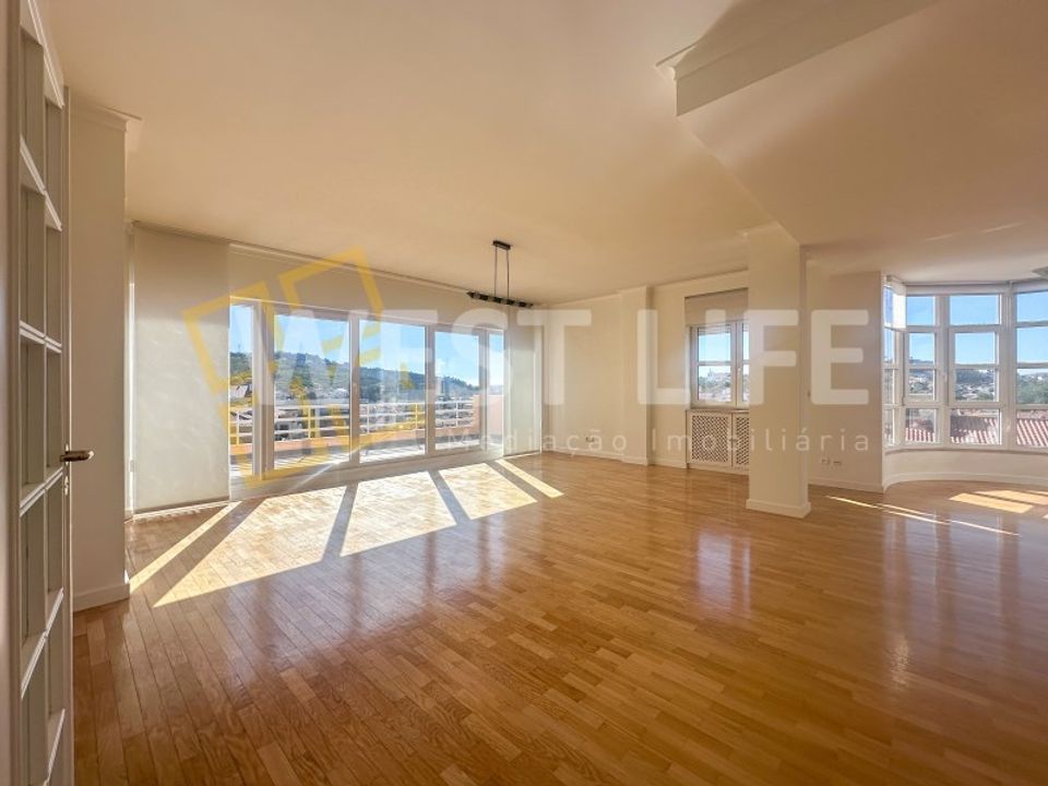 Duplex i Matacaes, Lisbon - foto 2