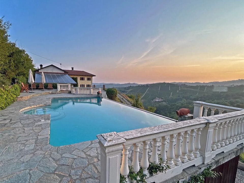 Villa en Mango, Cuneo - foto 1