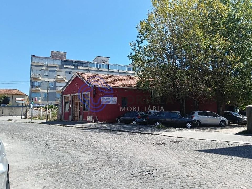 Erhvervsejendom i Espinho, Aveiro - foto 2
