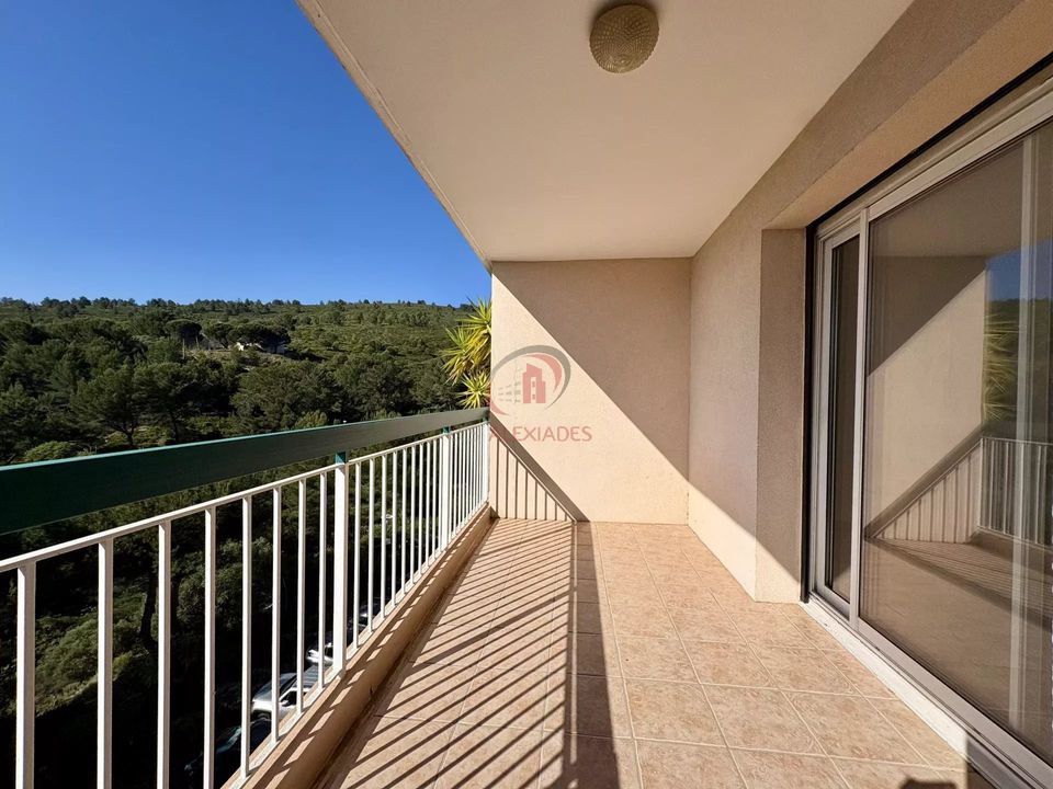 Lejlighed i La Ciotat, Bouches-du-Rhone - foto 1