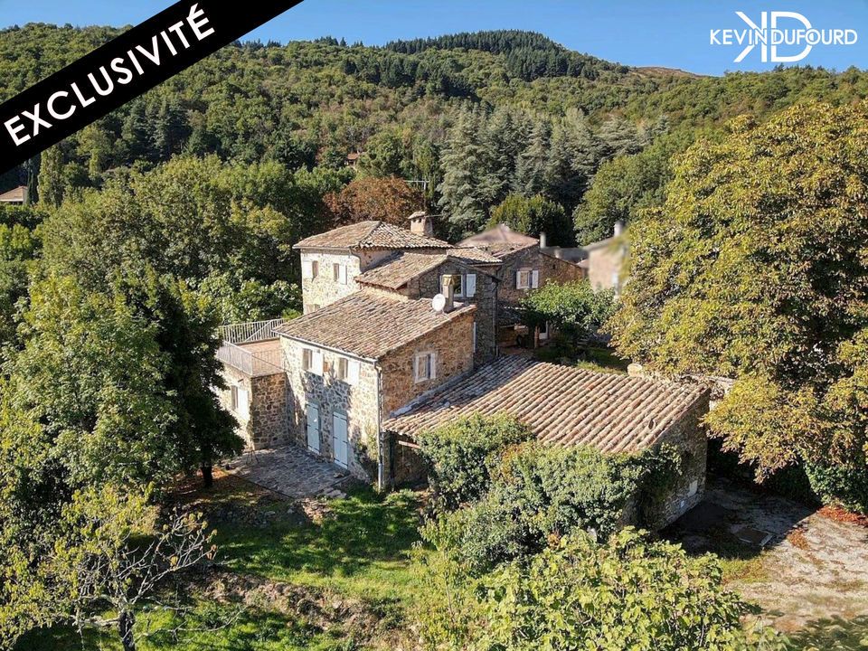 Villa i Saint-Etienne-de-Boulogne, Ardeche - bilde 1