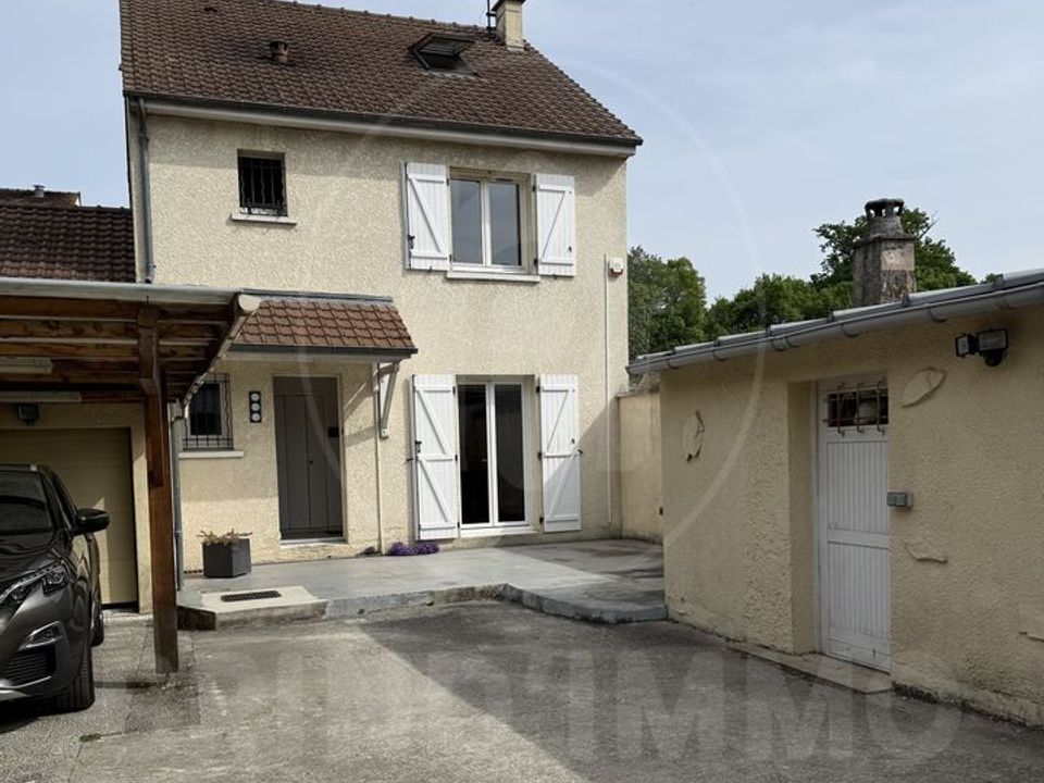 Villa i Champs-sur-Marne, Seine-et-Marne - foto 1