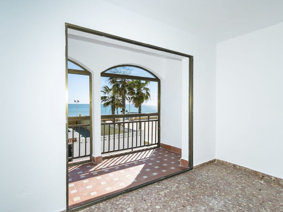 Villa i San Luis De Sabinillas, Malaga - foto 2