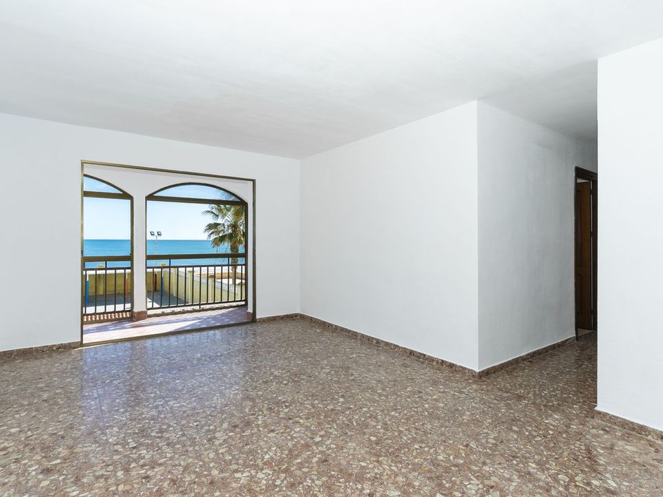 Villa i San Luis De Sabinillas, Malaga - foto 5