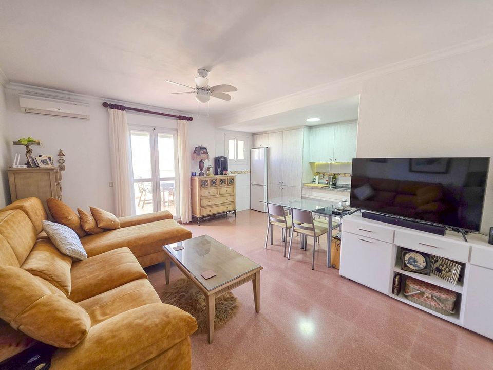 Villa i San Luis De Sabinillas, Malaga - foto 4
