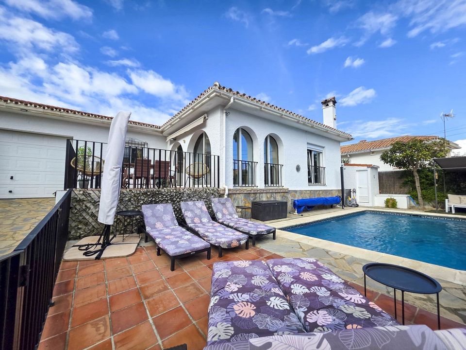 Villa i La Duquesa, Malaga - foto 1