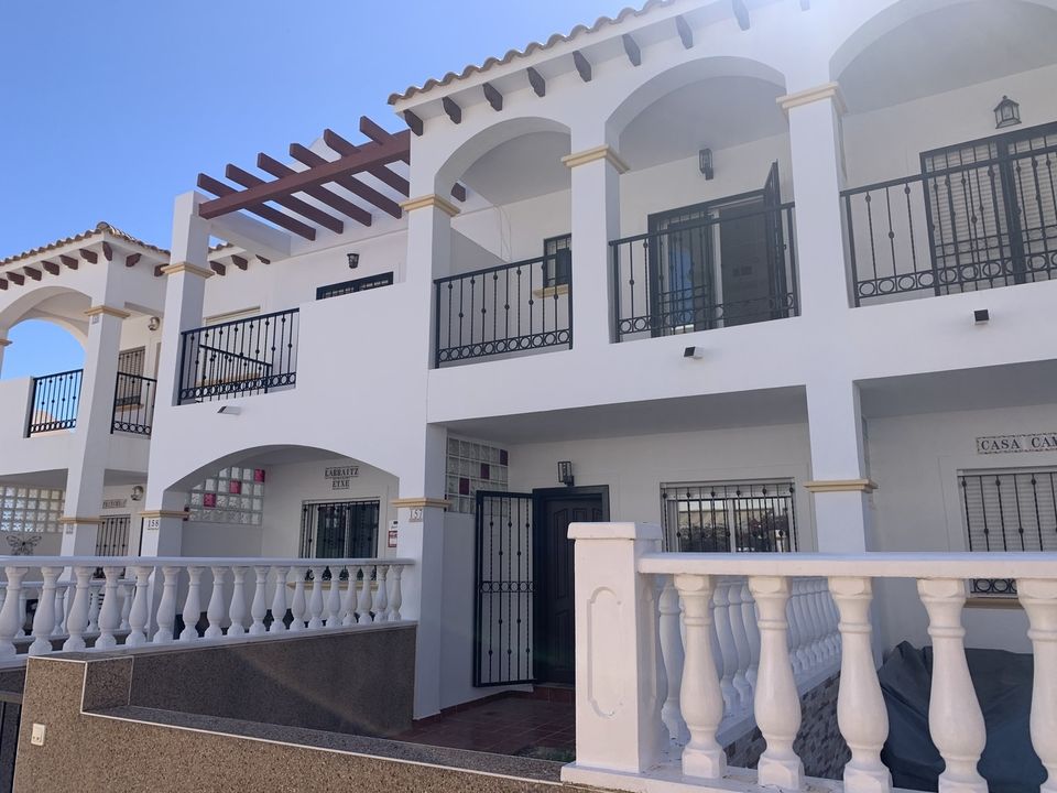 Byhus i Punta Prima, Alicante - foto 1