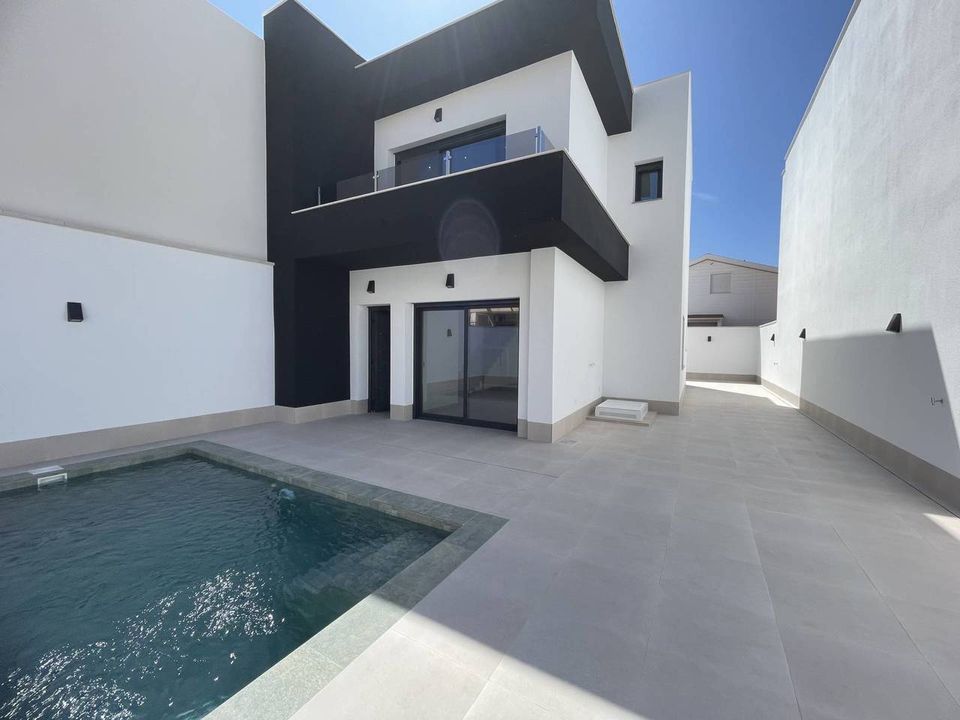 Villa i Heredades, Alicante - foto 1