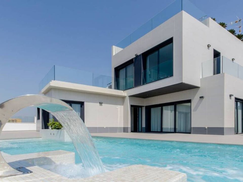 Villa i Dehesa De Campoamor, Alicante - foto 1