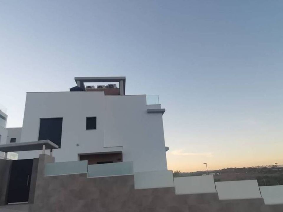 Villa i Dehesa De Campoamor, Alicante - foto 2