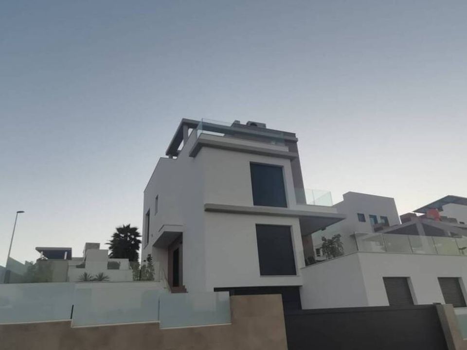 Villa i Dehesa De Campoamor, Alicante - foto 3