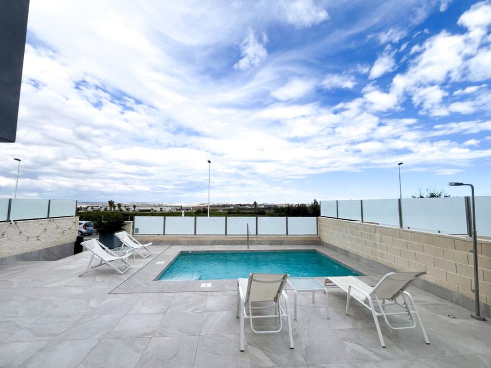 Villa i Los Altos, Alicante - foto 1