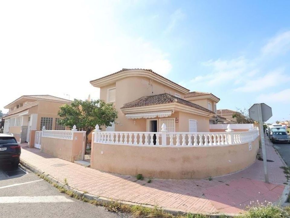 Villa i Orihuela Costa, Alicante - foto 1