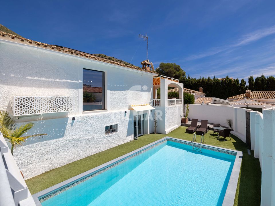 Villa i Benalmadena, Malaga - foto 1