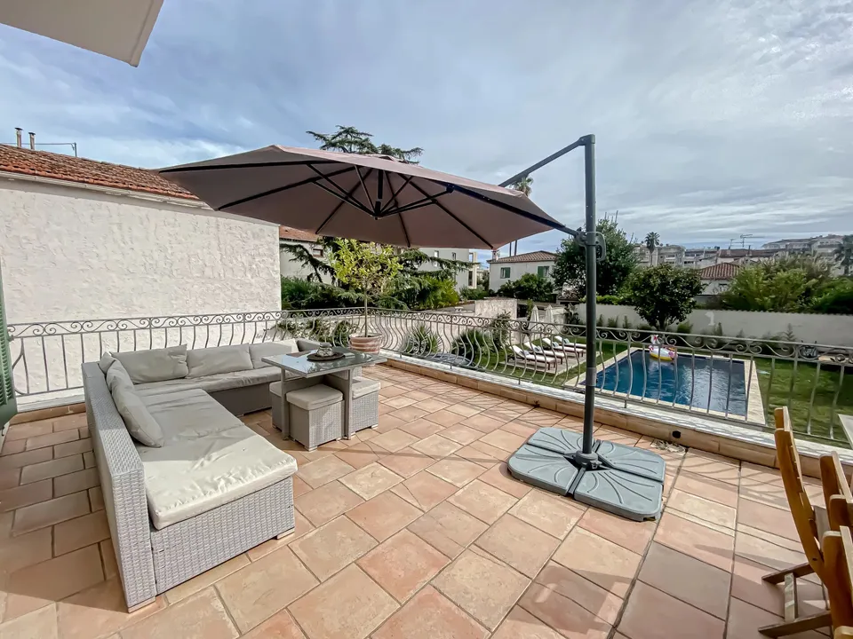 Villa i Vallauris, Alpes-Maritimes - foto 3