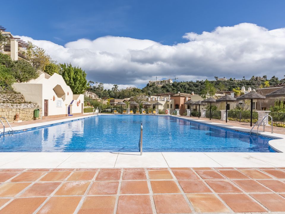 Lejlighed i Benahavis, Malaga - foto 4
