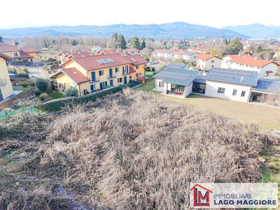 Helårsgrund i Cadrezzate con Osmate, Varese - foto 4