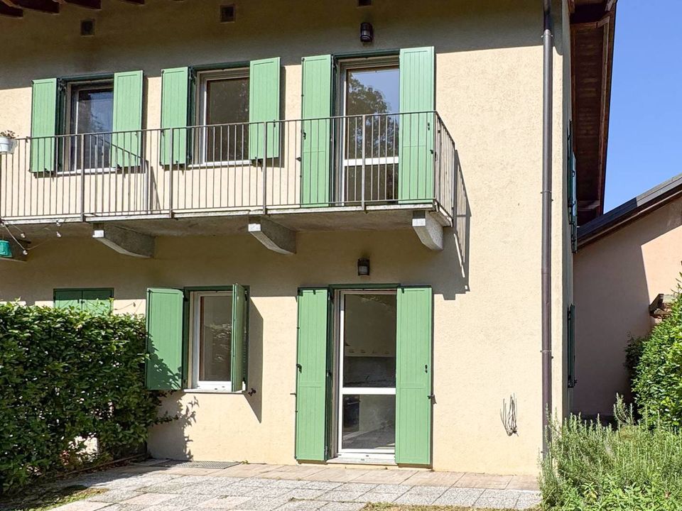 Radhus i Ispra, Varese - foto 1