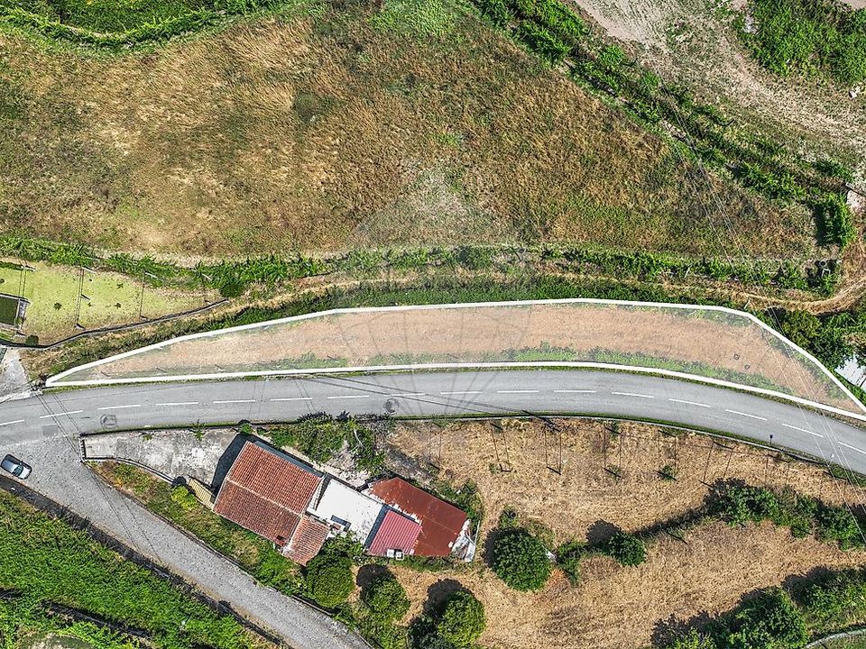 Helårsgrund i Povoa de Lanhoso, Braga - foto 1