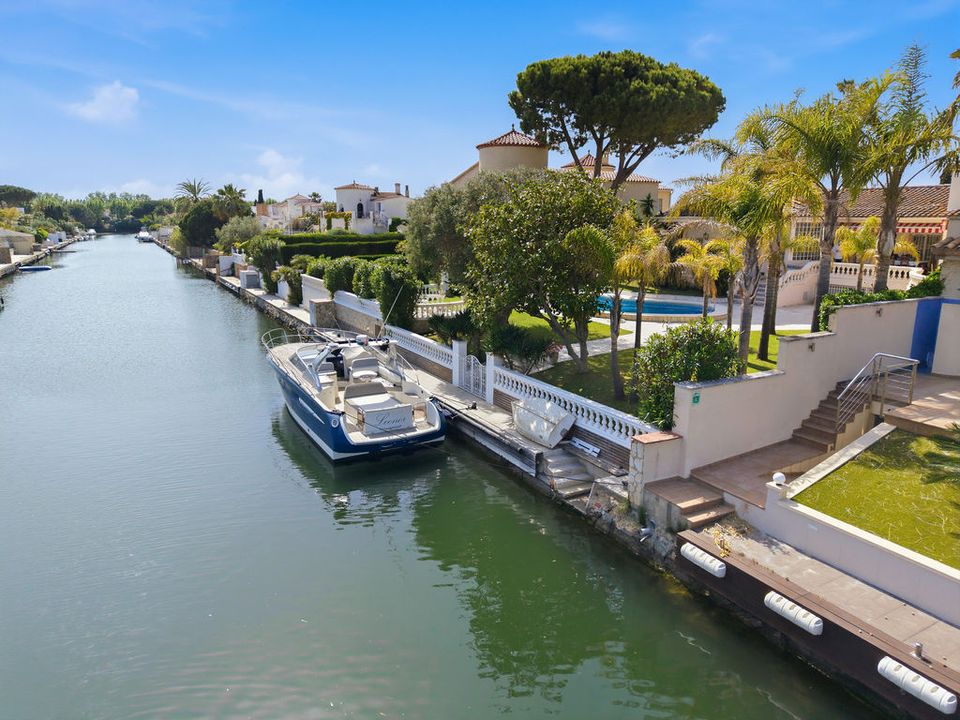 Villa i Empuriabrava, Gerona - foto 5