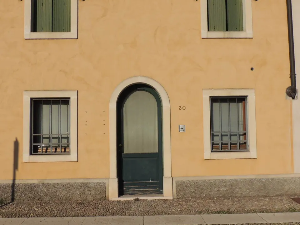 Erhvervsejendom i Villafranca di Verona, Verona - foto 1